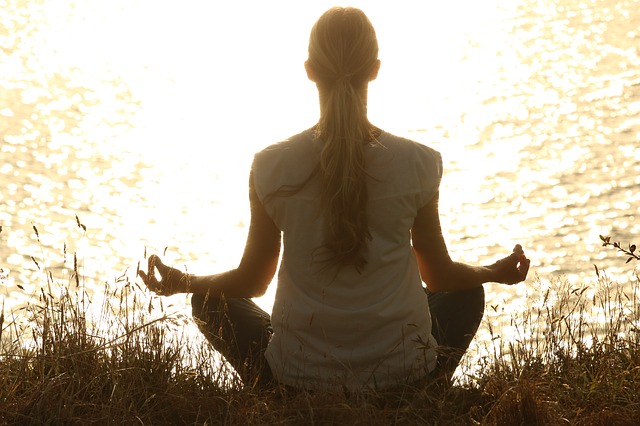 A meditáció jótékony hatásai a pszichére (lélekre)