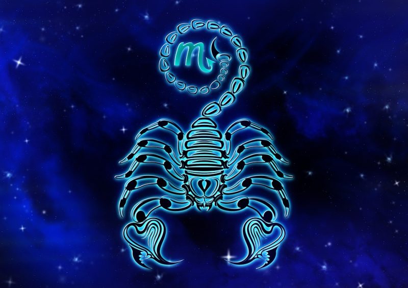 Skorpió (okt. 23-nov. 21) Horoszkóp 2022: jóslatok szerelemre, karrierre és pénzügyekre
